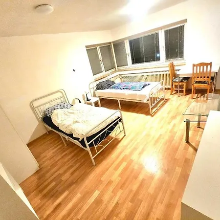 1 Million View With 3 And 6-8 Bed's Apartment